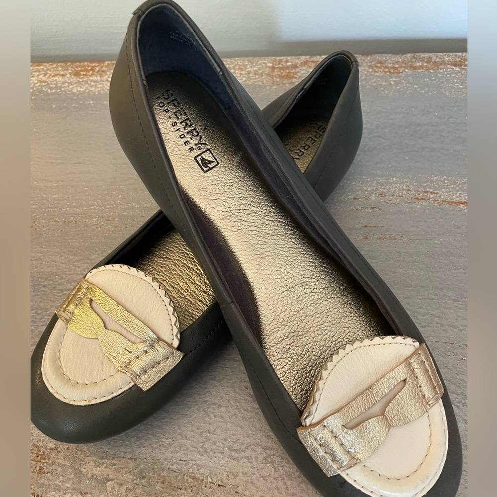 Women’s Sperry Topsider Flats